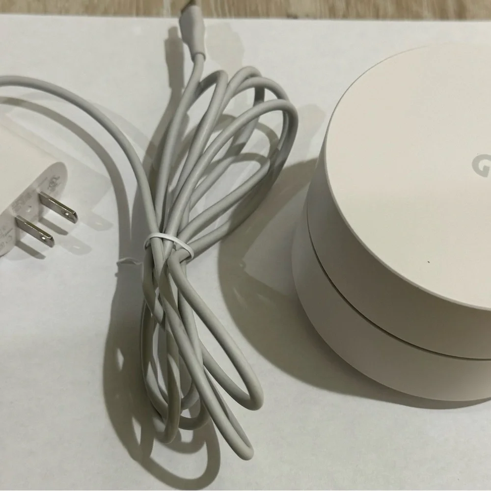 Google AC-1304 Wi-Fi Mesh Router - Used